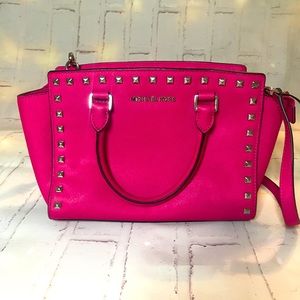 Michael Kors crossover purse